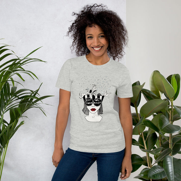 ADHD Day Dreamer Night Thinker, Unisex t-shirt fra Bella+Canvas - t-shirt - Athletic Heather - Dajlig.dk