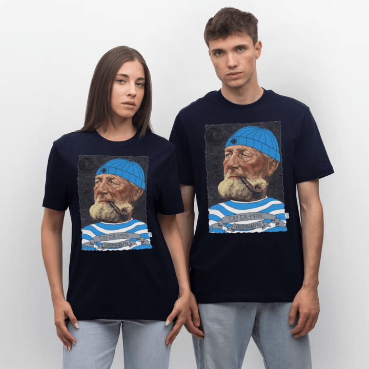 Poul Sømand - Unisex T-shirt - Stanley/Stella Relaxed Fit økologisk unisex - T-shirt Sparker - navy - Dajlig