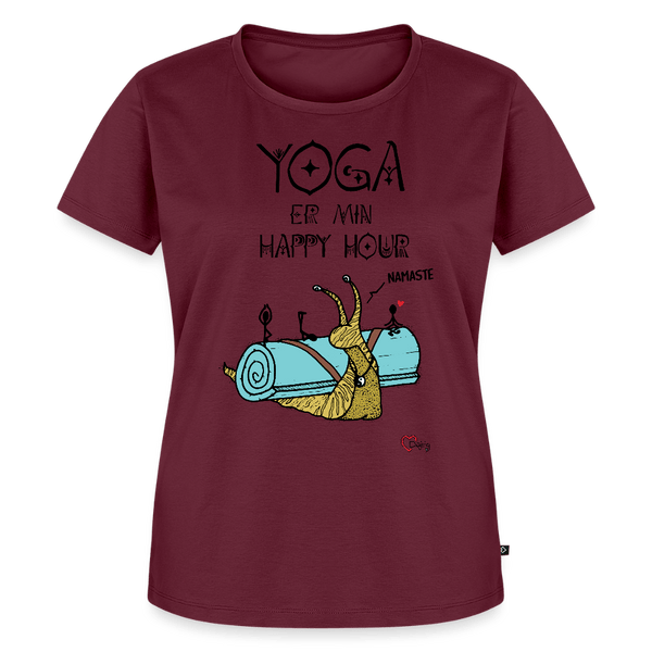 Yoga er min Happy Hour - Eksklusiv Dame T-shirt - Dame premium T-shirt - vinrød - Dajlig