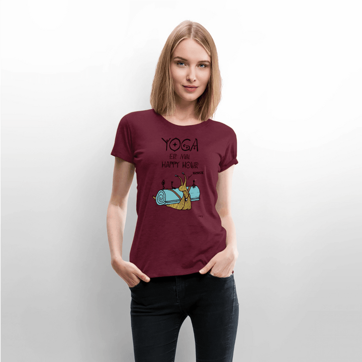 Yoga er min Happy Hour - Eksklusiv Dame T-shirt - Dame premium T-shirt - vinrød - Dajlig